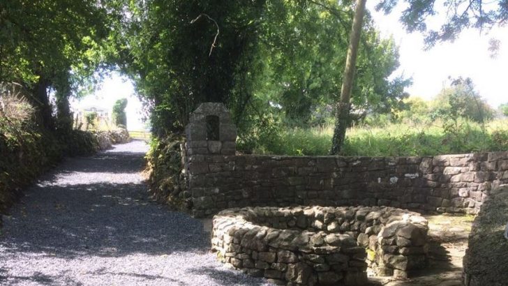 Holy well day to promote water rights