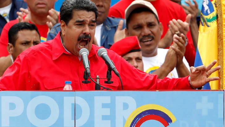 Venezuelan dictator decrees October 1 to be start of Christmas season