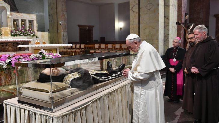 Pope: Like Padre Pio, keep loving the Church ‘despite its troubles, our sins’