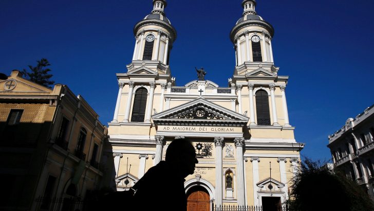 Pope Francis accepts the resignation of two more Chilean bishops