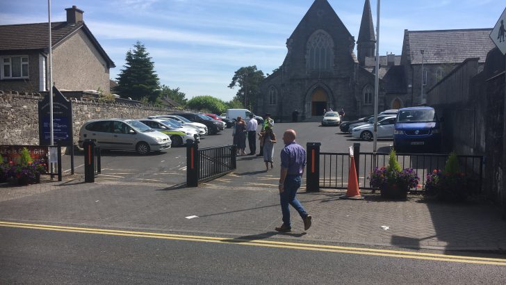 Priest who anointed injured at the scene of Clondalkin church crash calls for prayer