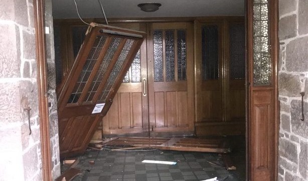 Man arrested after ice-cream van smashes through doors of Tralee church