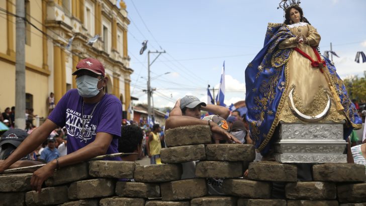 Nicaragua pastoral centre stormed by gang