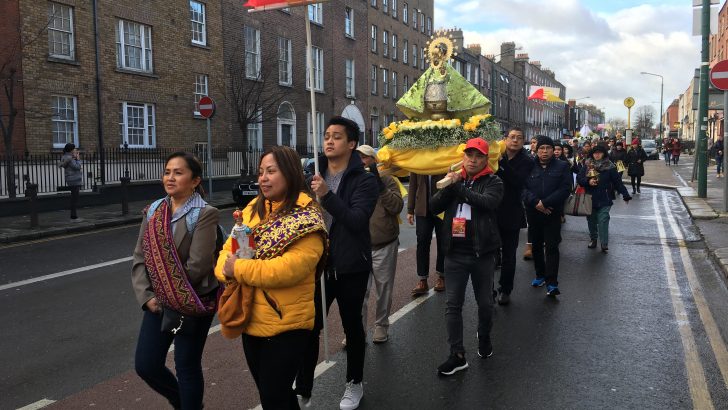 Filipinos take Holy Child to Dublin streets