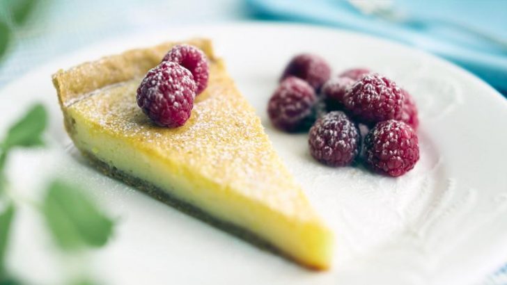 Lemon tart – the perfect Easter bake!