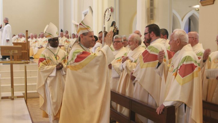 Lessons on liturgy from both sides of the Atlantic