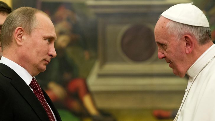 Vladimir Putin meets with Pope Francis