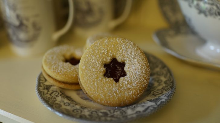 Jammy Dodgers – a homemade version of everyone’s favourite biscuit!