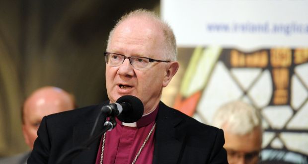 Primate  pays  tribute  to  retiring  CofI  archbishop