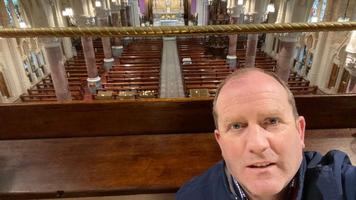 Cobh sings along to Mass at home