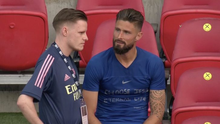 Chelsea star Olivier Giroud sports jersey saying ‘Choose Jesus, Eternal Life’