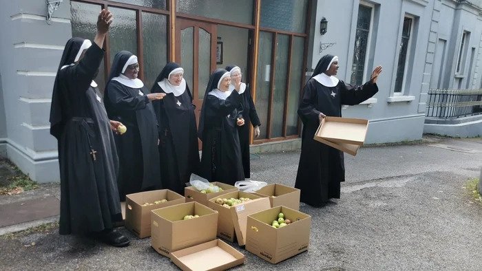 Nuns receive unexpected fruits after apple theft