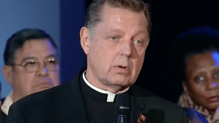 Chicago Fr Pfleger steps aside over allegation of abuse more than 40 years ago