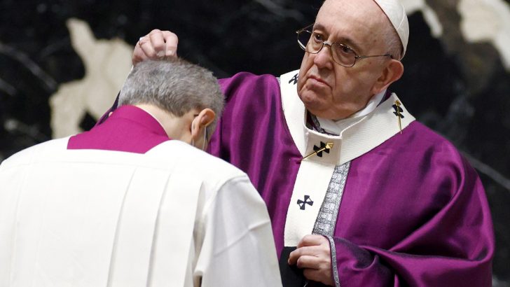 For Lent, ask if one’s life is centred on God or oneself, Pope says