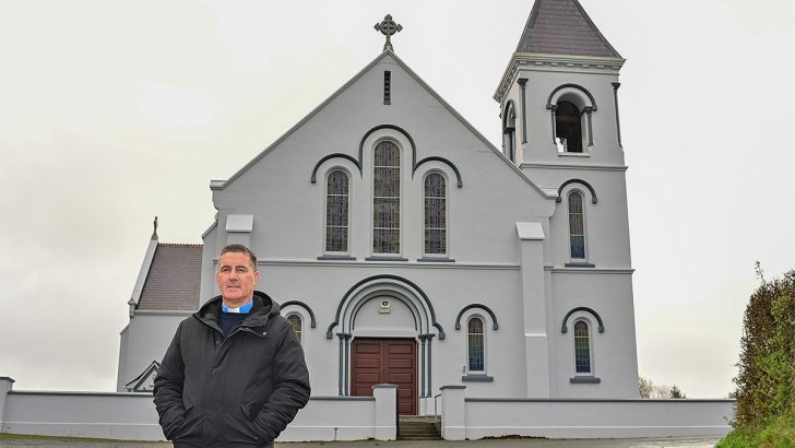 TDs express outrage over fining of priest for saying Mass in public