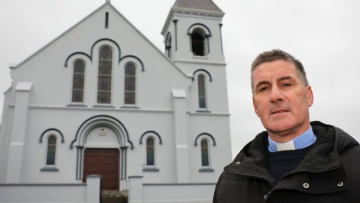 Gardaí fine Fr PJ Hughes for celebrating public Mass