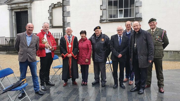 Church pays respects to military dead on truce anniversary