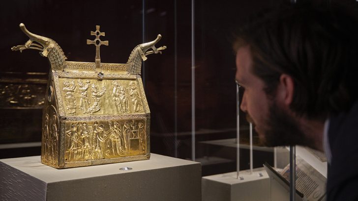 British Museum exhibit on St Thomas Becket gives sympathetic look at past