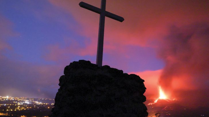 Church in Spain urges volcano victim support