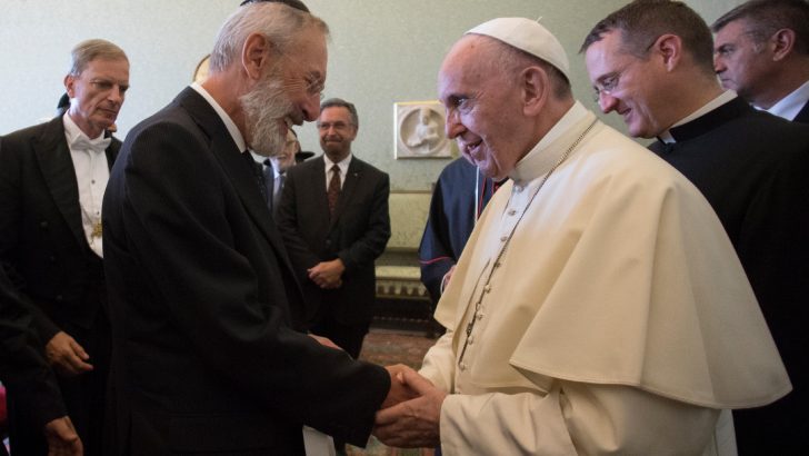 Vatican publishes letters to rabbis emphasising Pope’s respect for Judaism