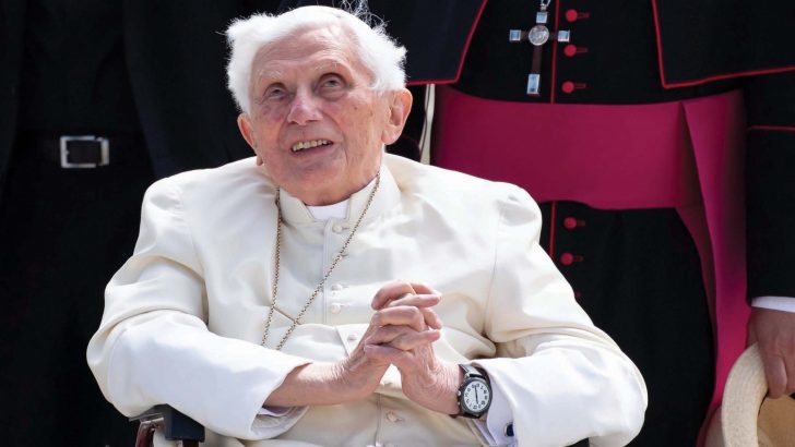 After friend’s death, Benedict XVI says he hopes to join him ‘soon’