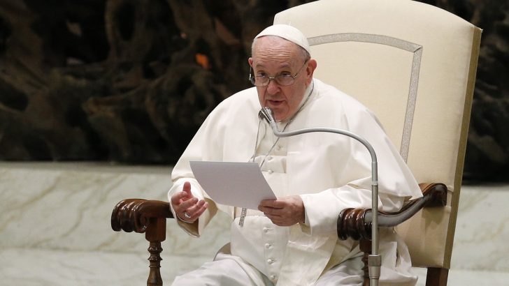 Pope Francis: Society loses when ‘dogs and cats take the place of children’