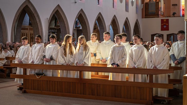 Portlaoise parish celebrates confirmations in the sun