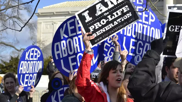 Florida bishops applaud 15-week abortion ban