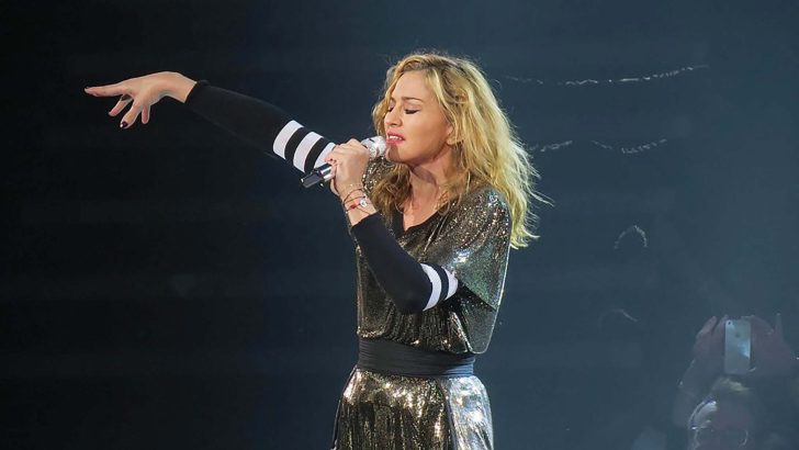 Madonna takes to Twitter seeking papal audience