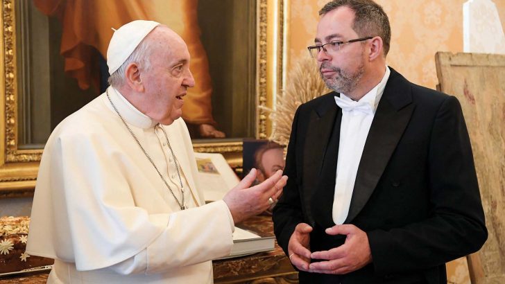 Ukraine’s Vatican envoy hints Pope may be set to visit the country