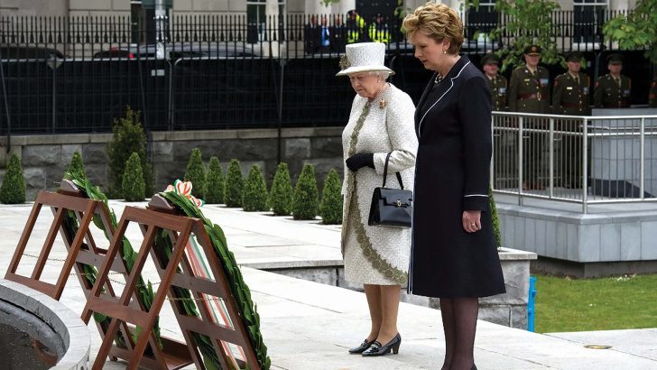 Elizabeth II was determined to mend UK-Ireland relations