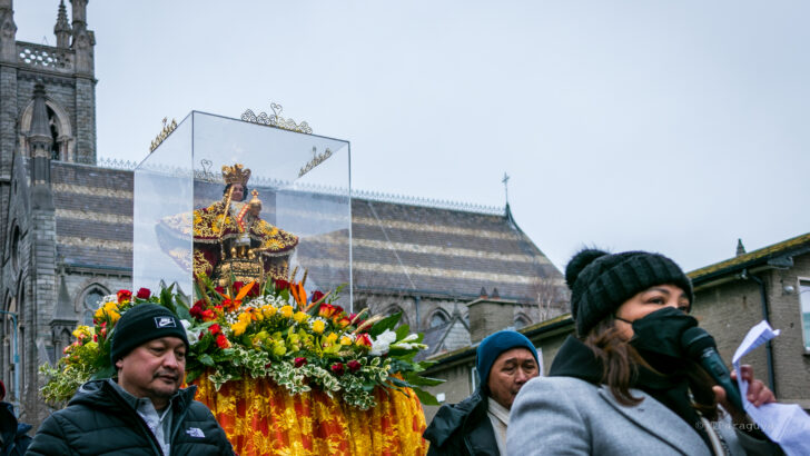 Filipino Catholics bring Santo Nino to Dublin