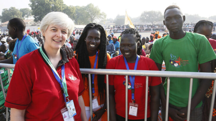 Missionaries praise Pope’s ‘morale boosting’ African visit