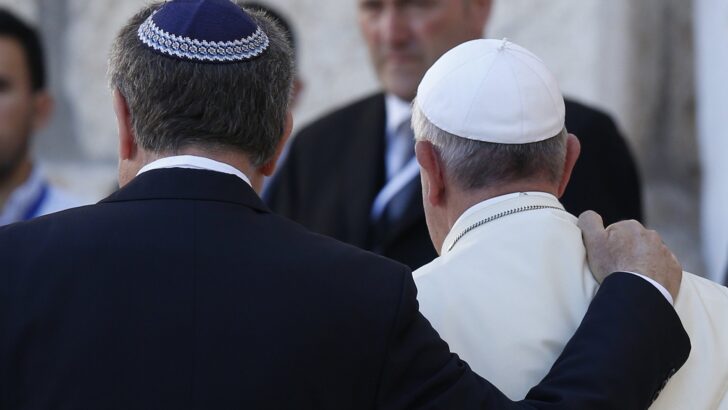 Pope Francis has ‘jumped Church forward’ in Jewish-Catholic relations, say experts