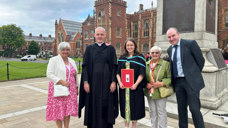 QUB chaplaincy celebrates with new graduates