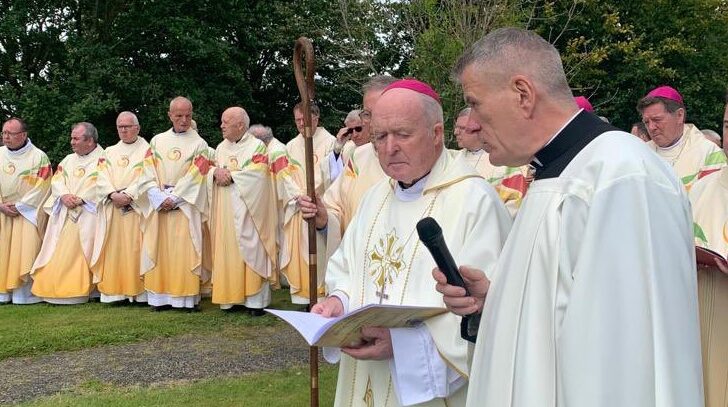 ‘Wise’ and ‘humorous’ Bishop MacDaid honoured at funeral