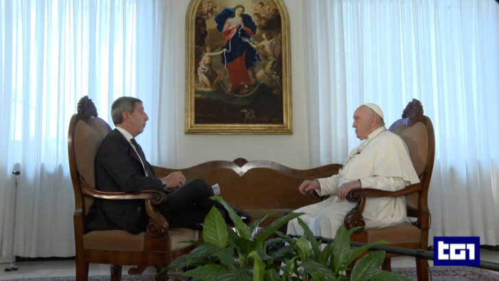 Synod, soccer, sexuality: Pope gives another wide-ranging interview