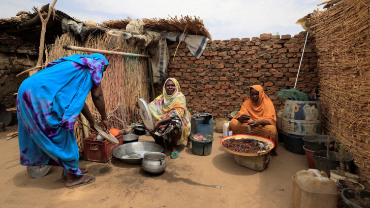 Sudan bishops praise religious for courage in the face of violence