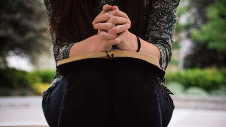 What to do when we encounter difficulties in prayer