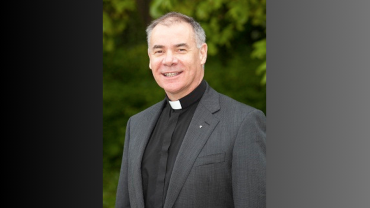 Theologian slams hierarchicalism in diocesan mergers