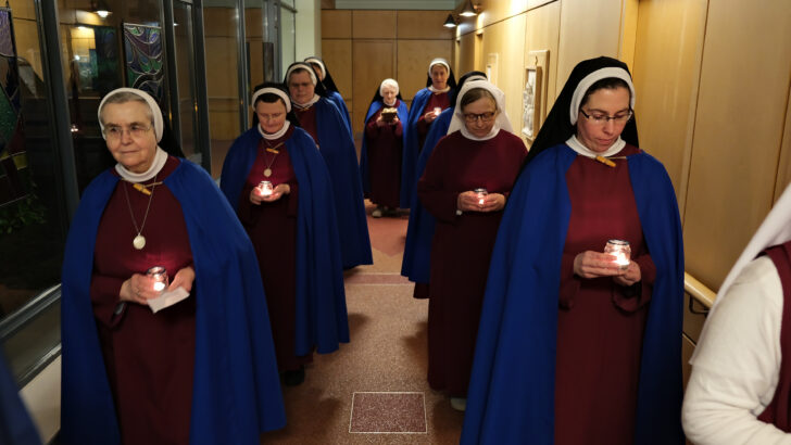 Cloistered Christmas: celebrating like a nun