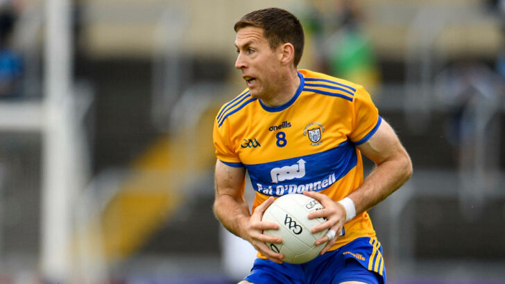 Social media is ‘biggest challenge’ for youth, GAA star and teacher warns